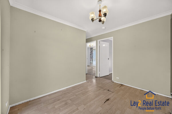 Just 250m to Bayswater Train Station - 121 Whatley Crescent Bayswater WA 6053 - Image 13