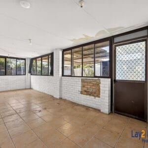 Just 250m to Bayswater Train Station - 121 Whatley Crescent Bayswater WA 6053 - Image 16