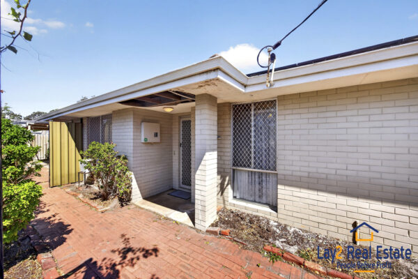 Just 250m to Bayswater Train Station - 121 Whatley Crescent Bayswater WA 6053 - Image 2