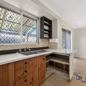 Just 250m to Bayswater Train Station - 121 Whatley Crescent Bayswater WA 6053 - Image 9