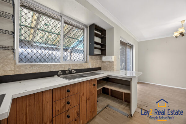 Just 250m to Bayswater Train Station - 121 Whatley Crescent Bayswater WA 6053 - Image 9