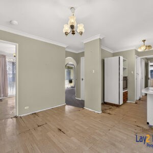 Just 250m to Bayswater Train Station - 121 Whatley Crescent Bayswater WA 6053 - Image 11