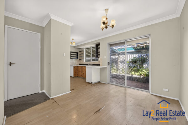 Just 250m to Bayswater Train Station - 121 Whatley Crescent Bayswater WA 6053 - Image 10