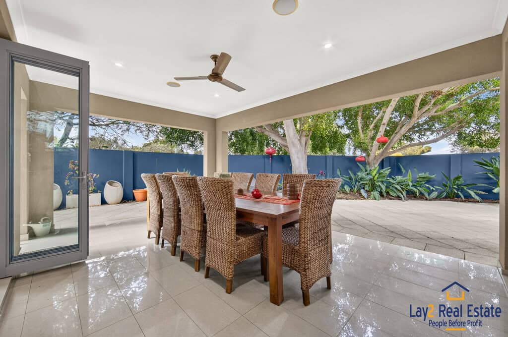 Luxury Custom Built Home For Sale. 60 Shaftesbury Ave Bayswater WA 6053. - Image 17