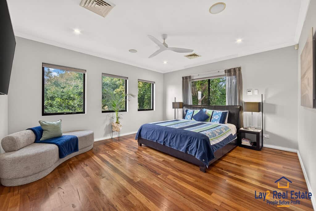 Luxury Custom Built Home For Sale. 60 Shaftesbury Ave Bayswater WA 6053. - Image 22