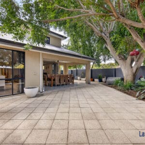 Luxury Custom Built Home For Sale. 60 Shaftesbury Ave Bayswater WA 6053. - Image 34