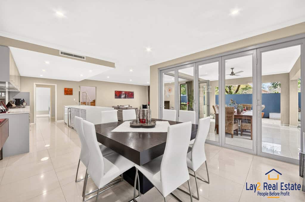 Luxury Custom Built Home For Sale. 60 Shaftesbury Ave Bayswater WA 6053. - Image 13