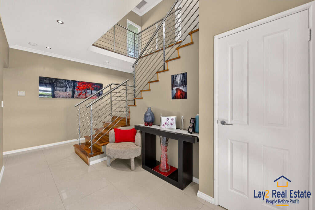 Luxury Custom Built Home For Sale. 60 Shaftesbury Ave Bayswater WA 6053. - Image 3