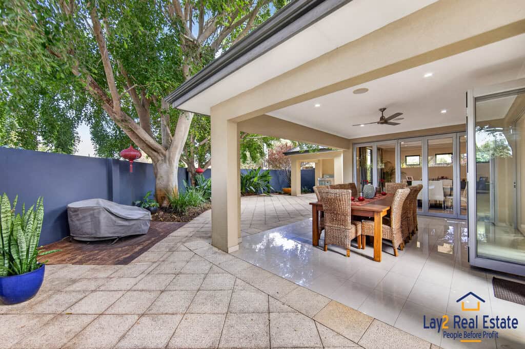 Luxury Custom Built Home For Sale. 60 Shaftesbury Ave Bayswater WA 6053. - Image 20