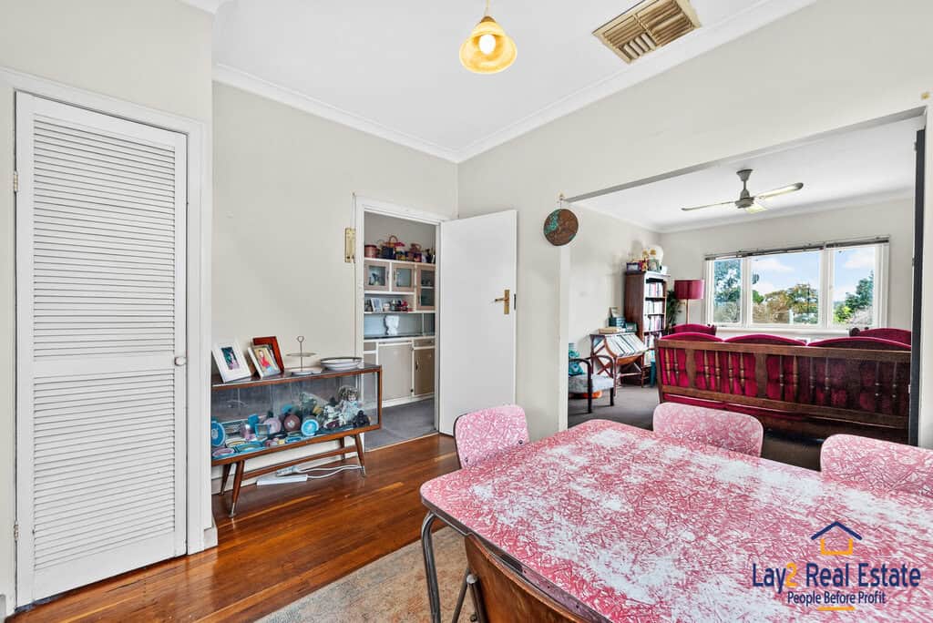 Endless Possibilities on 723 sqm of Elevated Land - Image 7