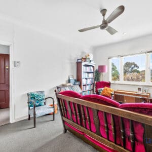 Endless Possibilities on 723 sqm of Elevated Land - Image 4