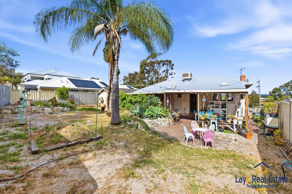Endless Possibilities on 723 sqm of Elevated Land - Image 21
